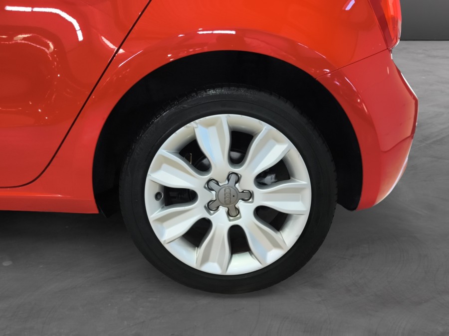 AUDI d'occasion A1 SPORTBACK SB 1.6 TDI 105 AMBIENTE de 2014