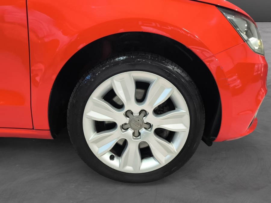 AUDI d'occasion A1 SPORTBACK SB 1.6 TDI 105 AMBIENTE de 2014