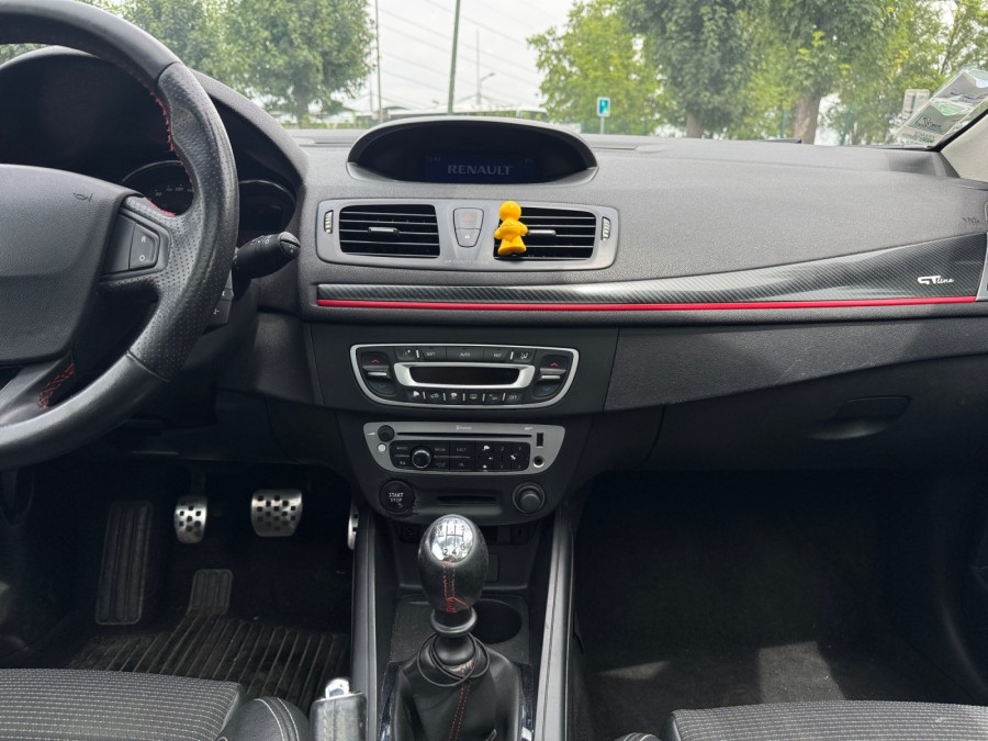 RENAULT d'occasion MEGANE III COUPE 1.5 DCI 110 GT Line de 2012 Osny