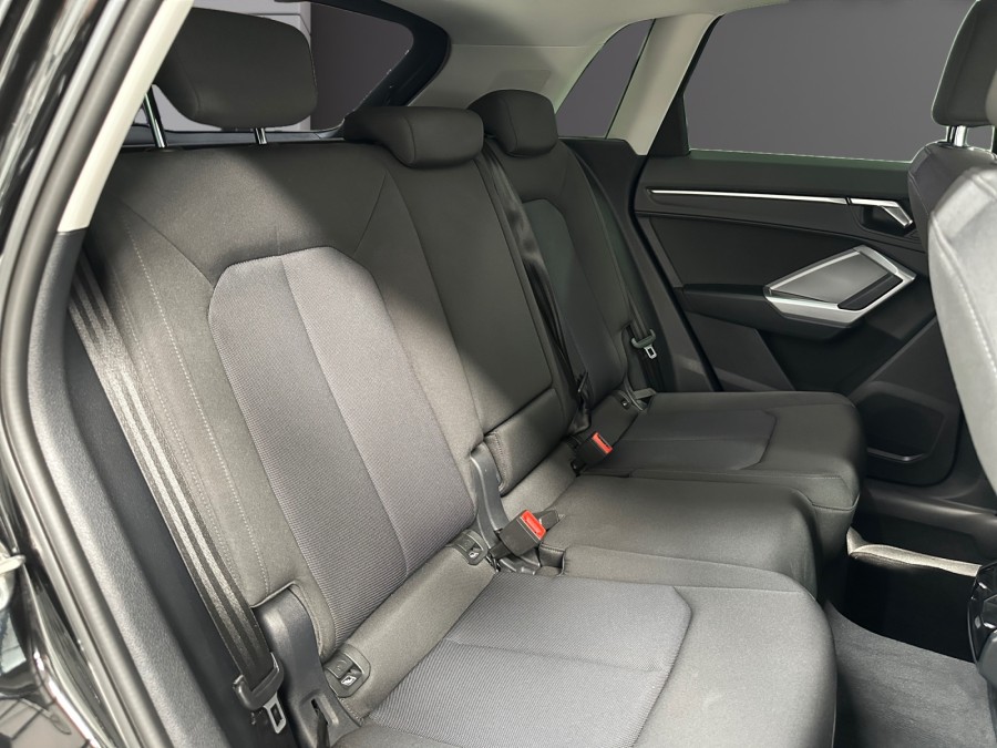 AUDI d'occasion Q3 35 TFSI 1.5 150 DESIGN S TRONIC de 2021 Lorient