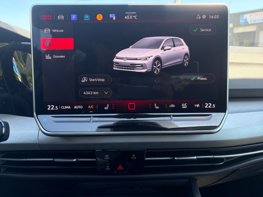 VOLKSWAGEN d'occasion GOLF VIII 2.0 TDI 150 LIFE PLUS EDITION DSG de