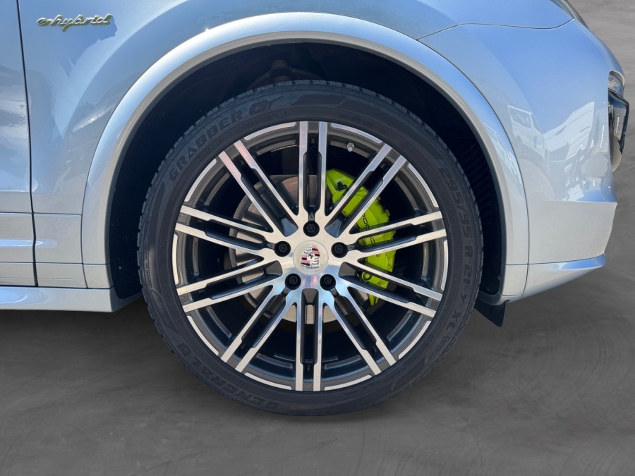 PORSCHE d'occasion CAYENNE 3.0 V6 S E-HYBRID PLATINUM EDITION