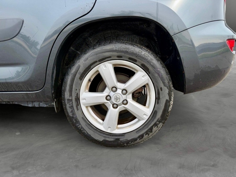 TOYOTA d'occasion RAV4 136 D4D de 2006 Besançon (25)﻿