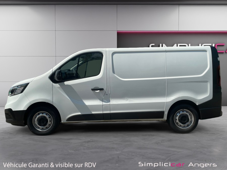 RENAULT d'occasion TRAFIC III FOURGON L1H1 2T8 2.0 BLUE DCI 110