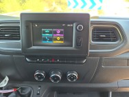 RENAULT d'occasion MASTER III FOURGON CA F3500 L2H2 DCI 150 CONFORT