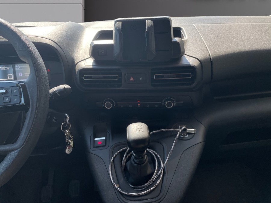 CITROEN d'occasion BERLINGO CAMIONNETTE/MONOSPACE M 650 1.2 PURE TECH