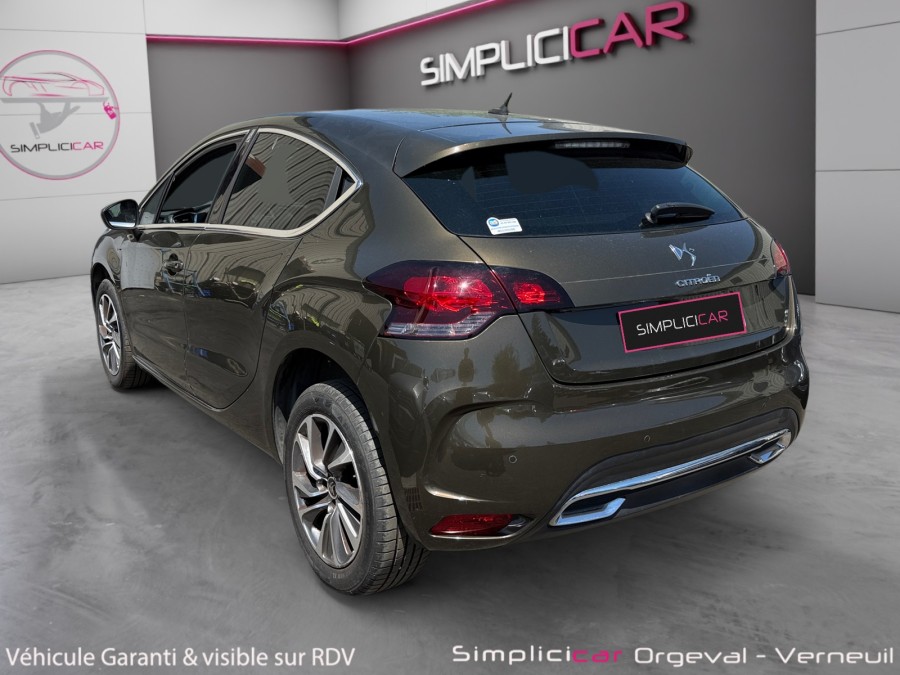 CITROEN d'occasion DS4 1.6 HDI 110 CHIC de 2011 Orgeval Verneuil (78)﻿