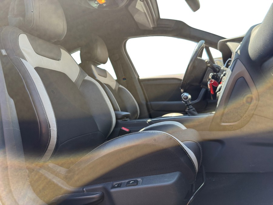 CITROEN d'occasion DS4 1.6 HDI 110 CHIC de 2011 Orgeval Verneuil (78)﻿