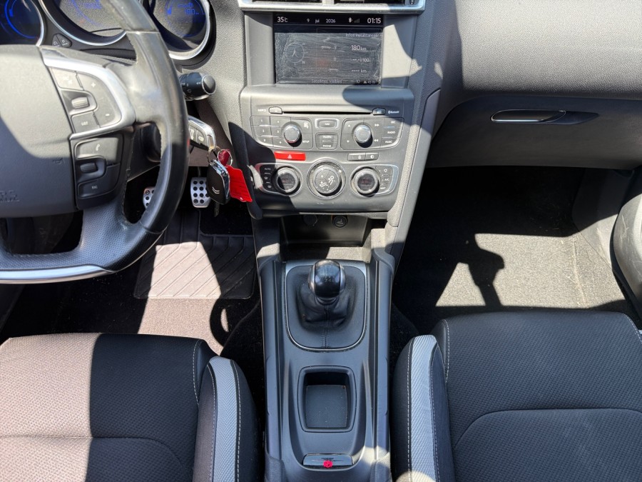 CITROEN d'occasion DS4 1.6 HDI 110 CHIC de 2011 Orgeval Verneuil (78)﻿
