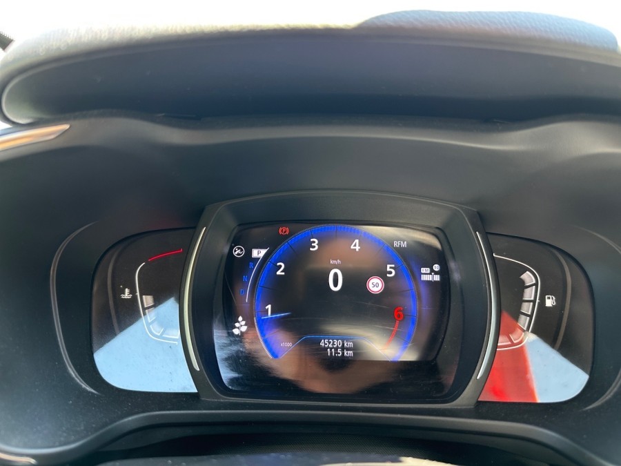 RENAULT d'occasion KADJAR 1.3 TCE 160 ESF EDC de 2019 Salon de