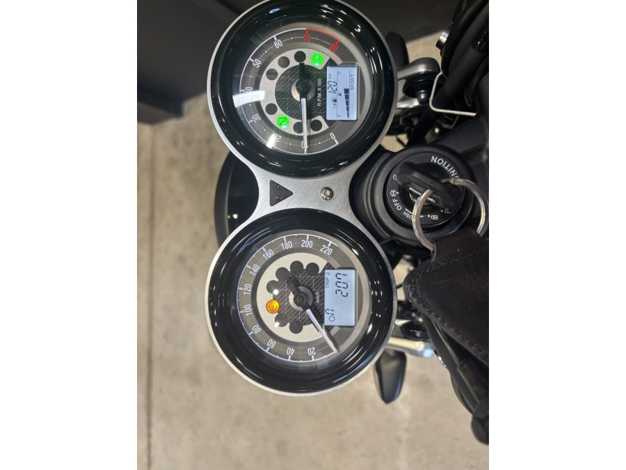 TRIUMPH d'occasion SPEEDTWIN SPEEDTWIN 1200 de 2020 Besançon (25)﻿