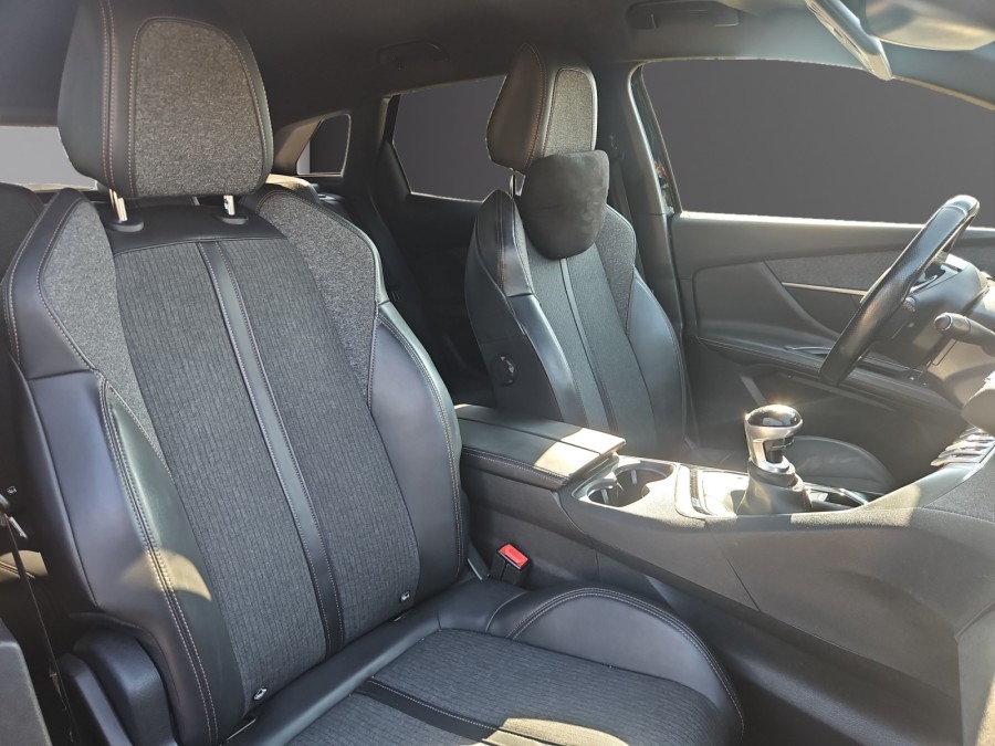 PEUGEOT d'occasion 3008 II SUV 1.2 PURE TECH 130 GTLINE de 2018