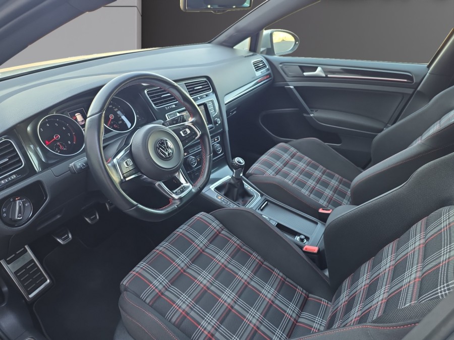 VOLKSWAGEN d'occasion GOLF VII 2.0 TSI 230 GTI PERFORMANCE de 2015
