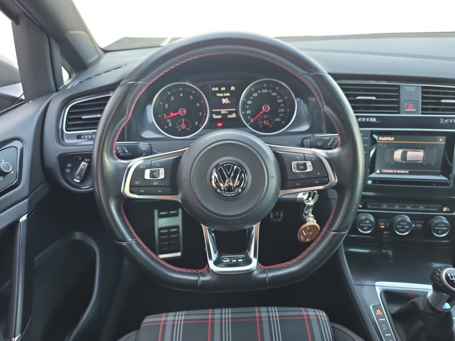 VOLKSWAGEN d'occasion GOLF VII 2.0 TSI 230 GTI PERFORMANCE de 2015