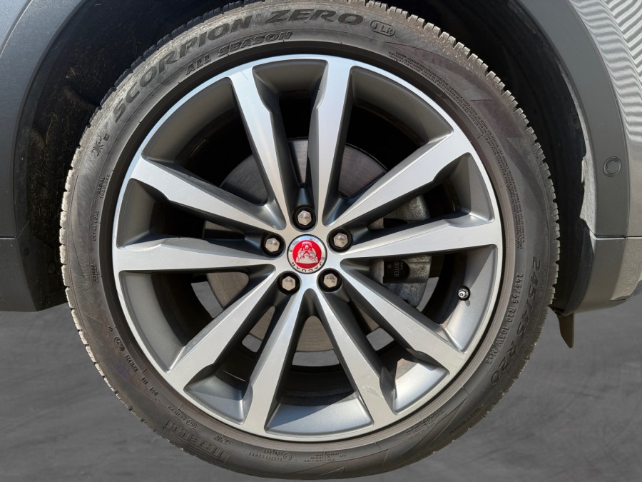 JAGUAR d'occasion E-PACE P250 R-DYNAMIC de 2019 Vannes (56)﻿