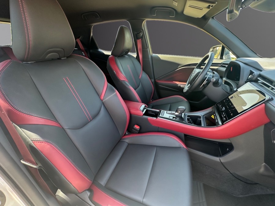 LEXUS d'occasion LBX 1.5 HYBRIDE 136 E-CVT de 2025 Coeur d'Yvelines