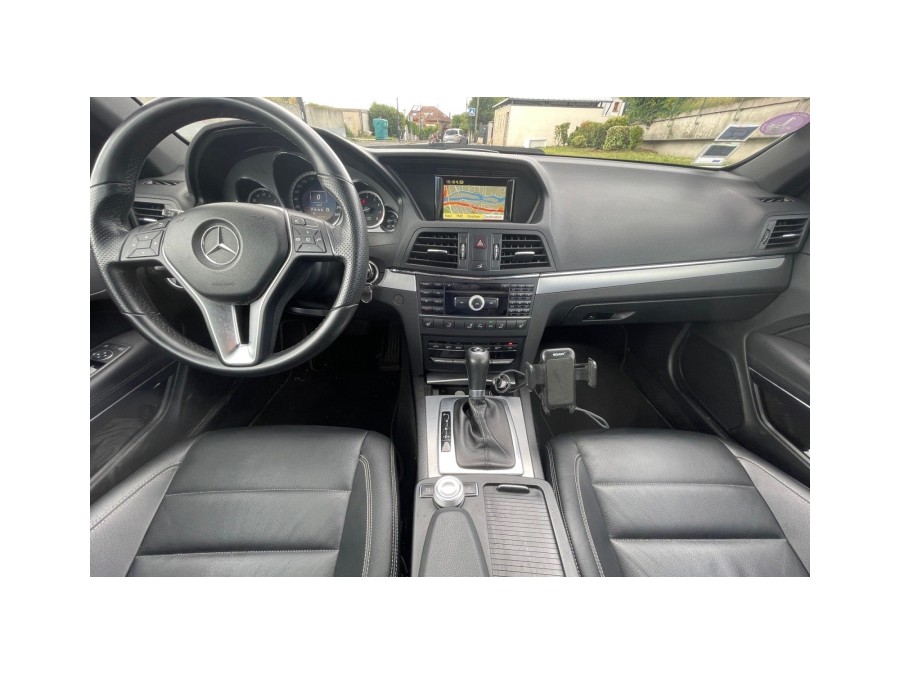 MERCEDES d'occasion CLASSE E DECAPOTABLE E200 BE BA de 2012 Champigny