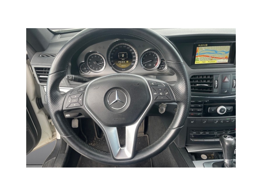 MERCEDES d'occasion CLASSE E DECAPOTABLE E200 BE BA de 2012 Champigny