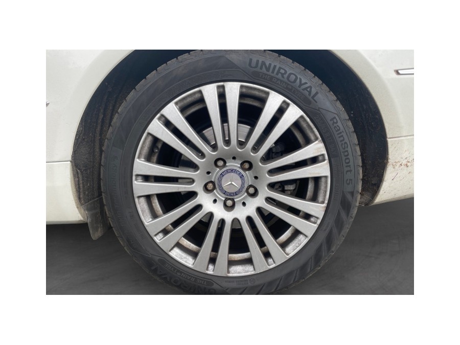 MERCEDES d'occasion CLASSE E DECAPOTABLE E200 BE BA de 2012 Champigny
