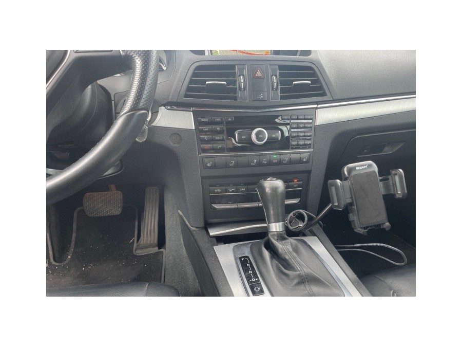 MERCEDES d'occasion CLASSE E DECAPOTABLE E200 BE BA de 2012 Champigny