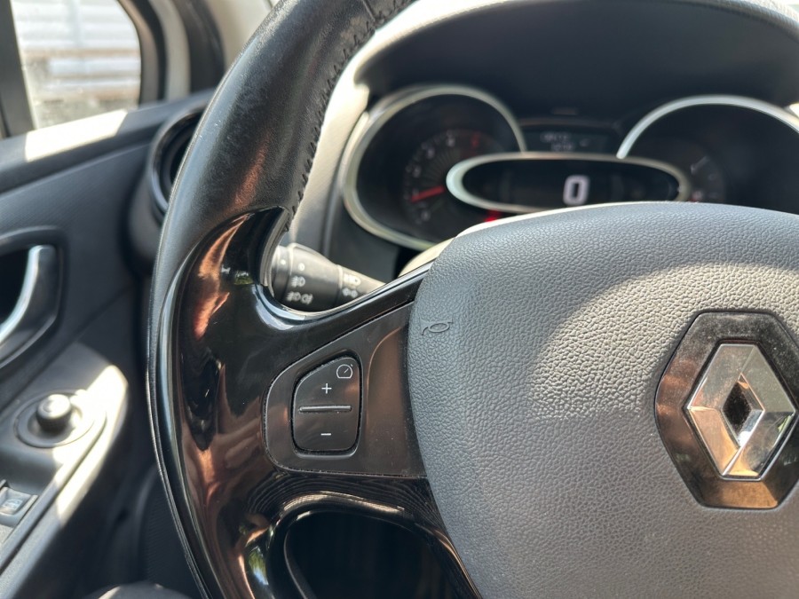 RENAULT d'occasion CLIO IV 1.5 DCI 90 de 2016 Salon de Provence (13)﻿