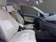RENAULT d'occasion MEGANE III 1.5 DCI 110 AKAJU de 2014 Salon de