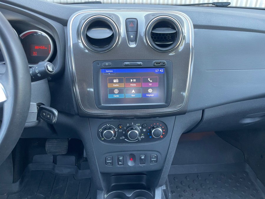 DACIA d'occasion SANDERO II 0.9 TCE 90 EXPLORER EASY-R de 2017 Angers