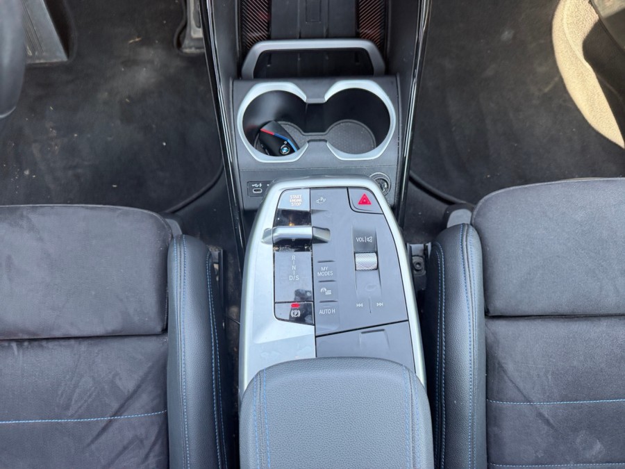 BMW d'occasion X1 25E XDRIVE 245 ch DKG7 M SPORT de 2023 Royan (17)﻿