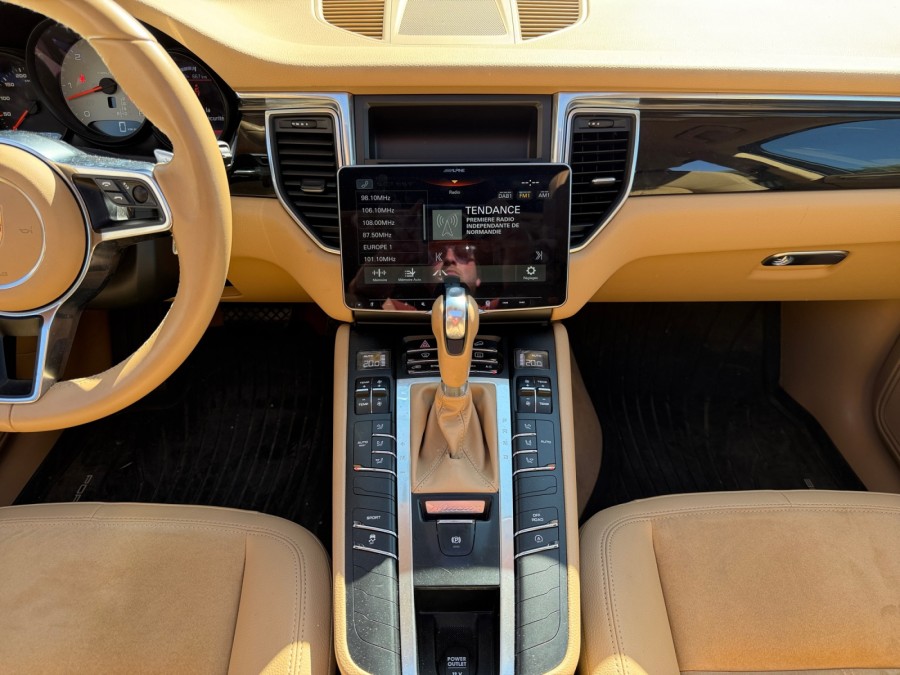 PORSCHE d'occasion MACAN 3.0D 258 S de 2015 Caen (14)﻿