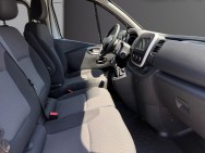 RENAULT d'occasion TRAFIC III AUTOBUS/AUTOCAR COMBI L2H1 2.0 BLUE DCI