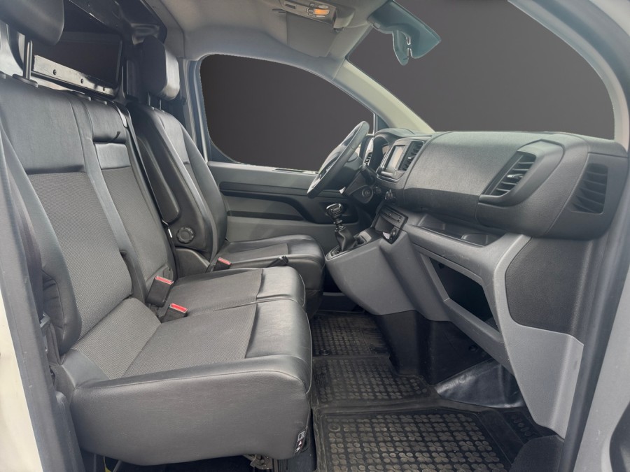 PEUGEOT d'occasion EXPERT FOURGON STANDARD 2.0 BLUE HDI 120 PREMIUM