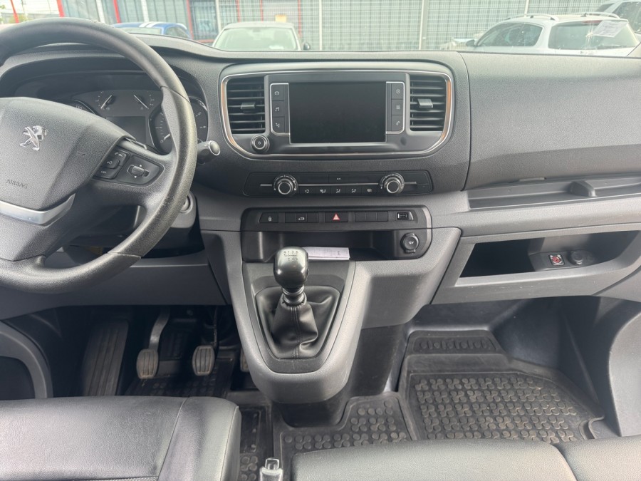 PEUGEOT d'occasion EXPERT FOURGON STANDARD 2.0 BLUE HDI 120 PREMIUM