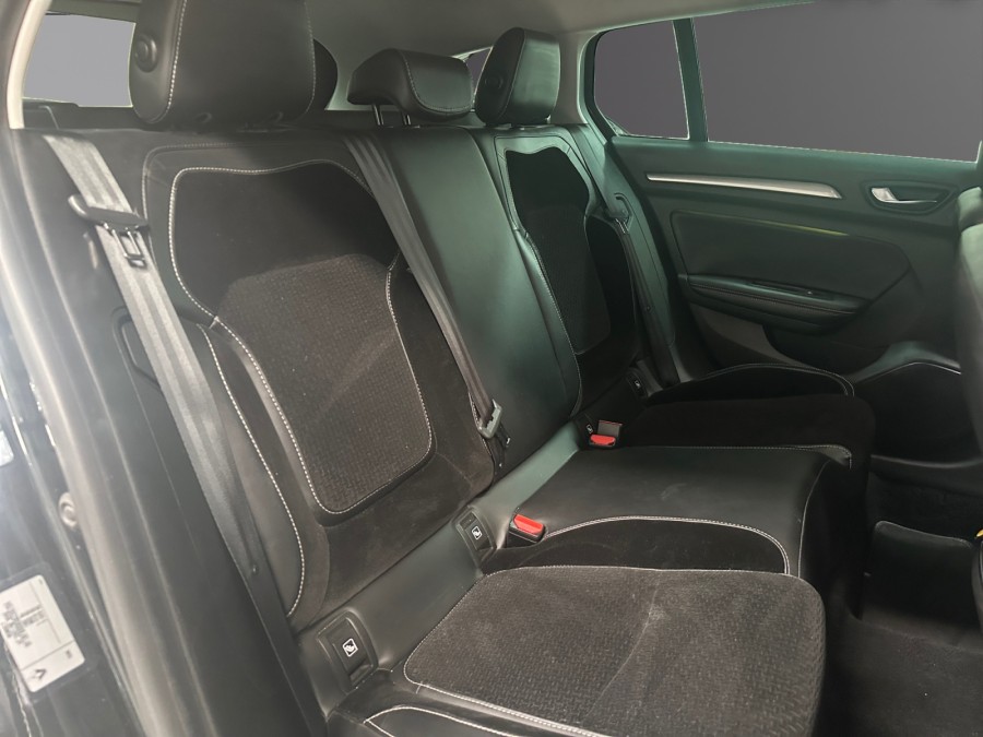 RENAULT d'occasion MEGANE IV ESTATE ESTATE 1.6 DCI 130 INTENS de 2017