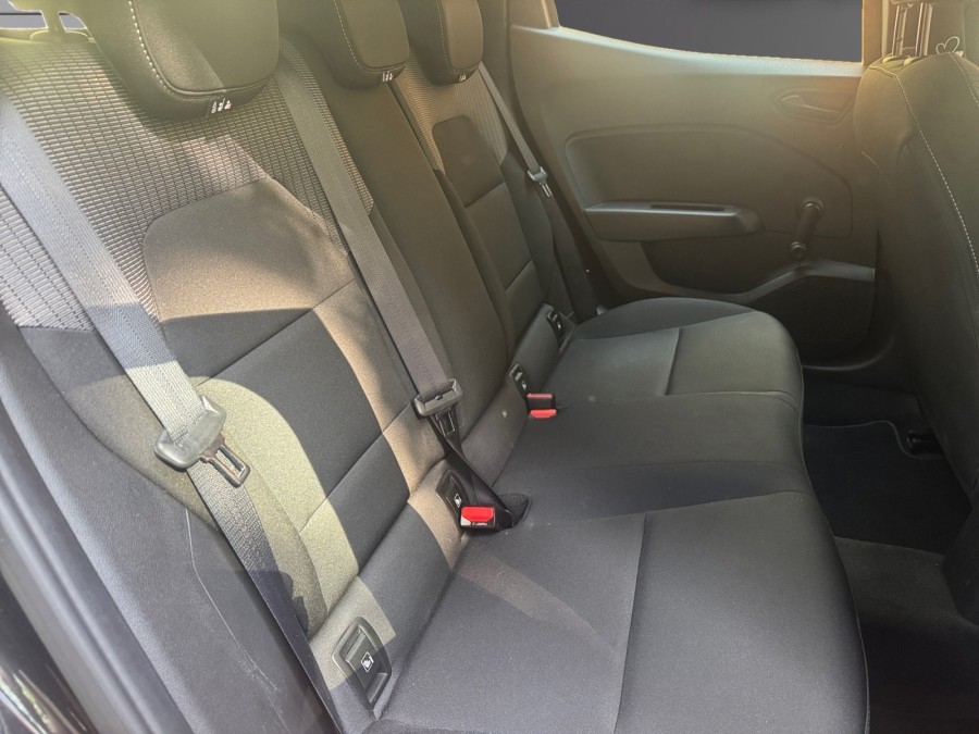 MITSUBISHI d'occasion COLT VII BERLINE BICORPS TROIS OU CINQ PORTES