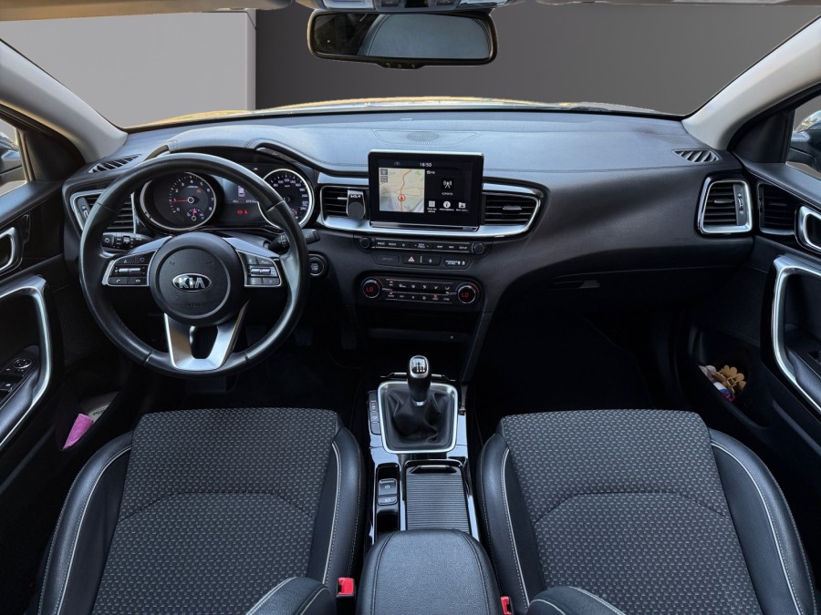 KIA d'occasion CEED 1.0 T-GDI 120 GT LINE de 2019 Poitiers (86)﻿