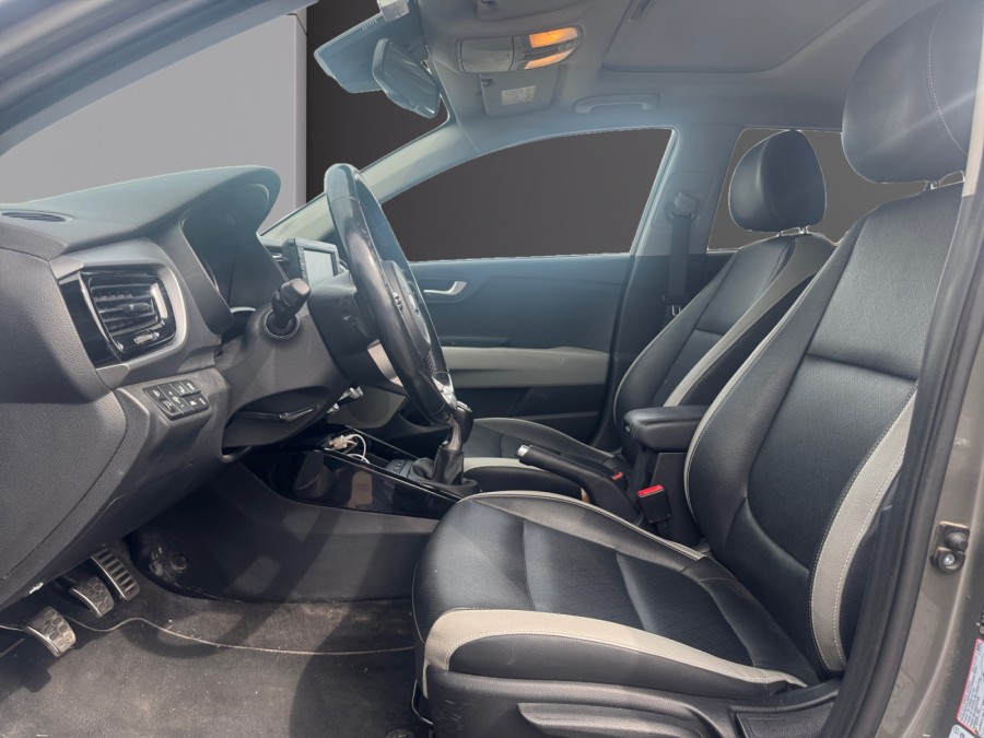KIA d'occasion STONIC 1.0 T-GDI 120 PREMIUM de 2018 Beaune (21)﻿