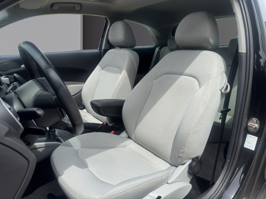 AUDI d'occasion A1 1.6 TDI 90 ATTRACTION de 2014 Méry Sur Oise (95)﻿