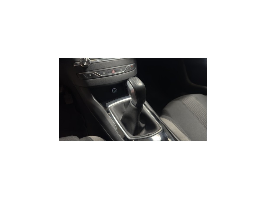 PEUGEOT d'occasion 308 II 1.2 110  ACTIVE de 2015 Bretigny Sur Orge