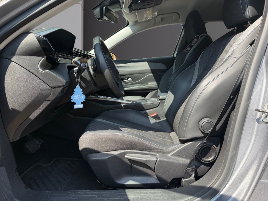 PEUGEOT d'occasion 308 1.6 PHEV 180 ALLURE E-EAT de 2022 Cannes (06)﻿