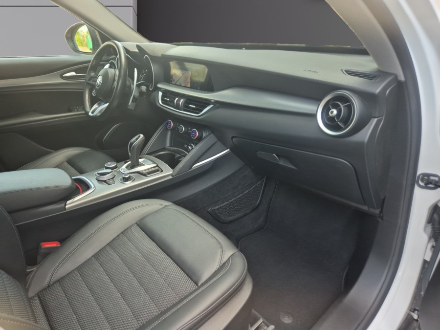 ALFA ROMEO d'occasion STELVIO 2.2D 190 AT de 2021 Angers (49)﻿