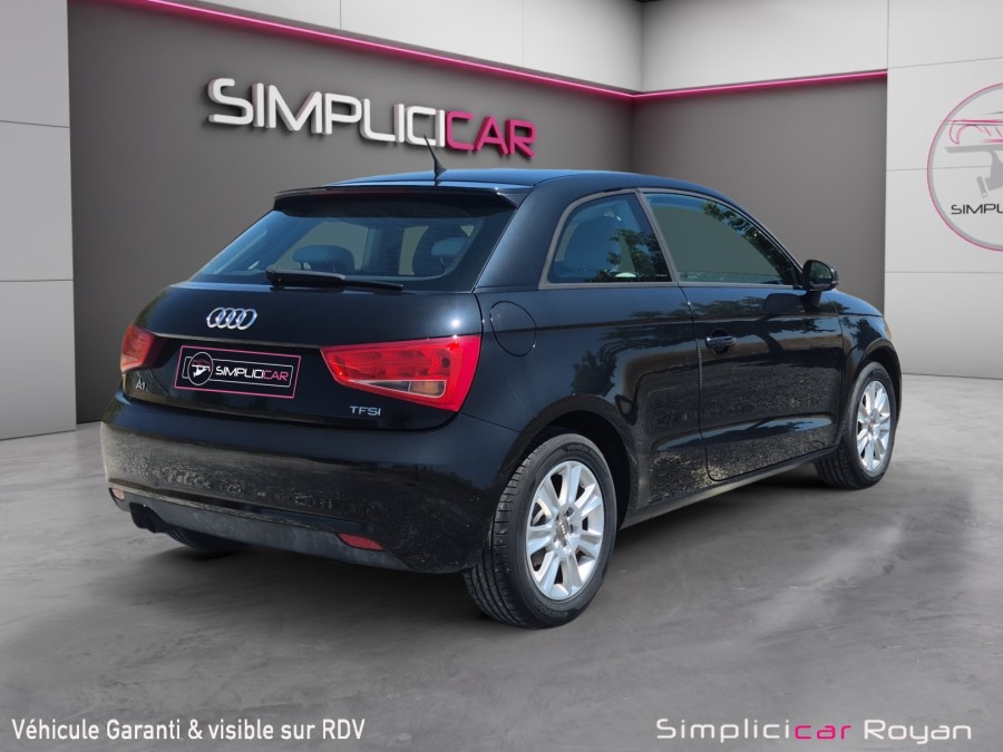 AUDI d'occasion A1 1.4 TFSI 122cv Ambition S TRONIC de 2011 Royan