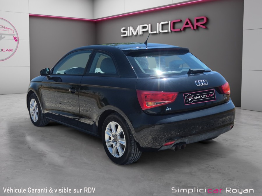AUDI d'occasion A1 1.4 TFSI 122cv Ambition S TRONIC de 2011 Royan