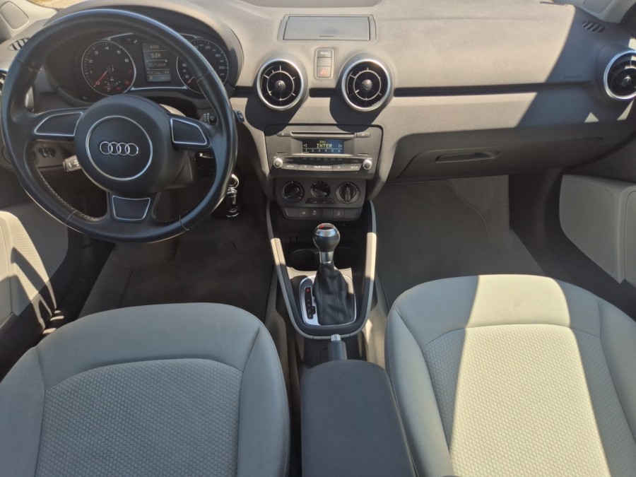 AUDI d'occasion A1 1.4 TFSI 122cv Ambition S TRONIC de 2011 Royan