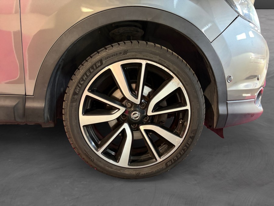 NISSAN d'occasion QASHQAI II 1.2 DIG-T 115 VISIA PH2 de 2014