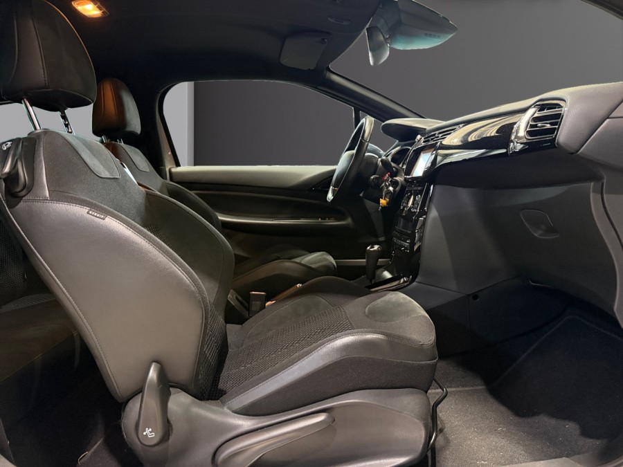 DS d'occasion DS3 1.2 PURE TECH 110 SO CHIC de 2016 Magny-en-Vexin