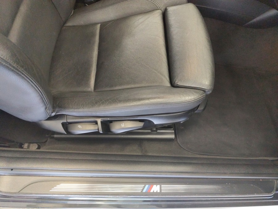 BMW d'occasion 1 DECAPOTABLE 120D CONFORT de 2009 Amiens (80)﻿