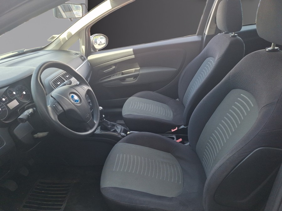 FIAT d'occasion GRANDE PUNTO 1.4 8V 77 DYNAMIC de 2007 Soissons (02)﻿
