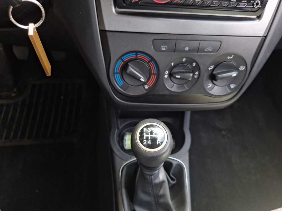 FIAT d'occasion GRANDE PUNTO 1.4 8V 77 DYNAMIC de 2007 Soissons (02)﻿