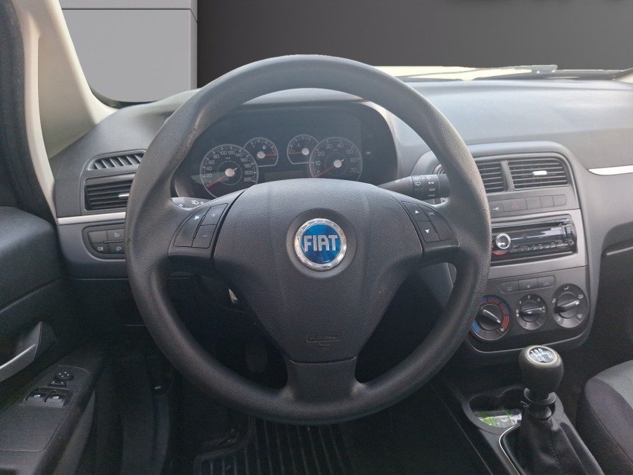 FIAT d'occasion GRANDE PUNTO 1.4 8V 77 DYNAMIC de 2007 Soissons (02)﻿