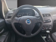 FIAT d'occasion GRANDE PUNTO 1.4 8V 77 DYNAMIC de 2007 Soissons (02)﻿